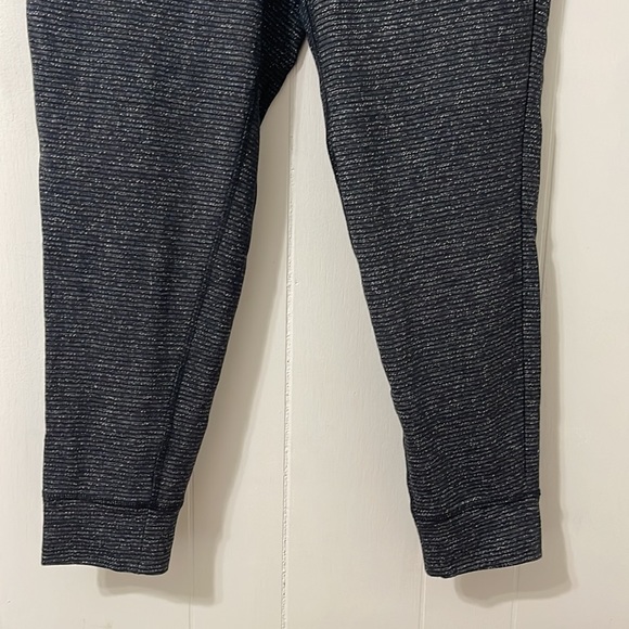 CHAMPION Elite Gray Black Stripe Jogger Sweatpants - Size L - Picture 4 of 14